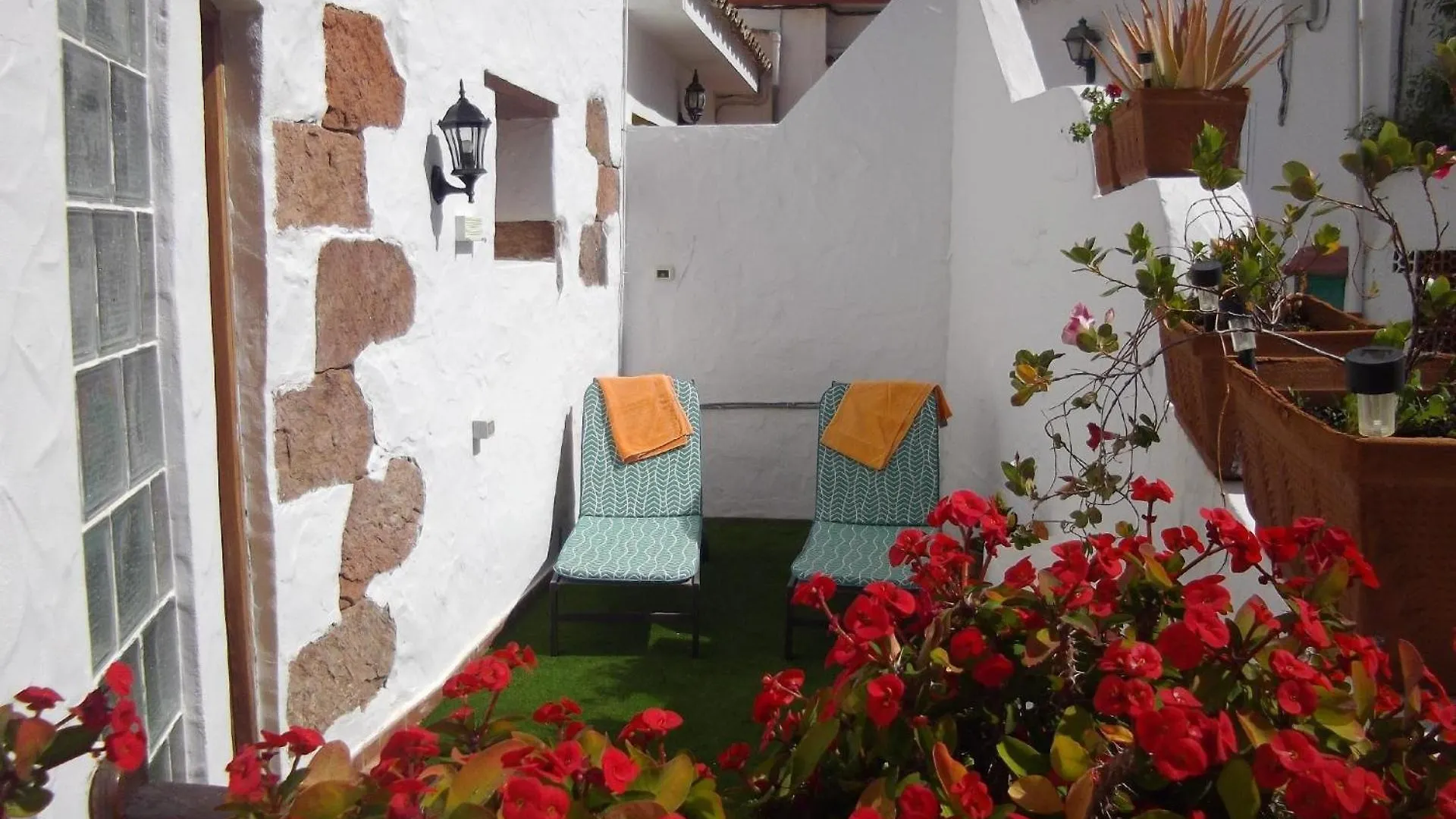 Kanarisches Haus Mit Terrasse, Whirlpool Und Grill La Sorrueda Spain
