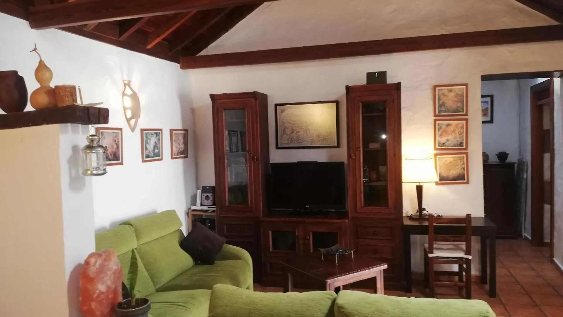 Kanarisches Haus Mit Terrasse, Whirlpool Und Grill La Sorrueda Holiday home